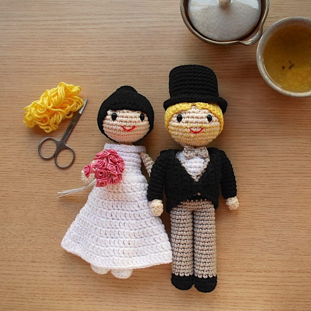 muñecos de boda de amigurumi patrón