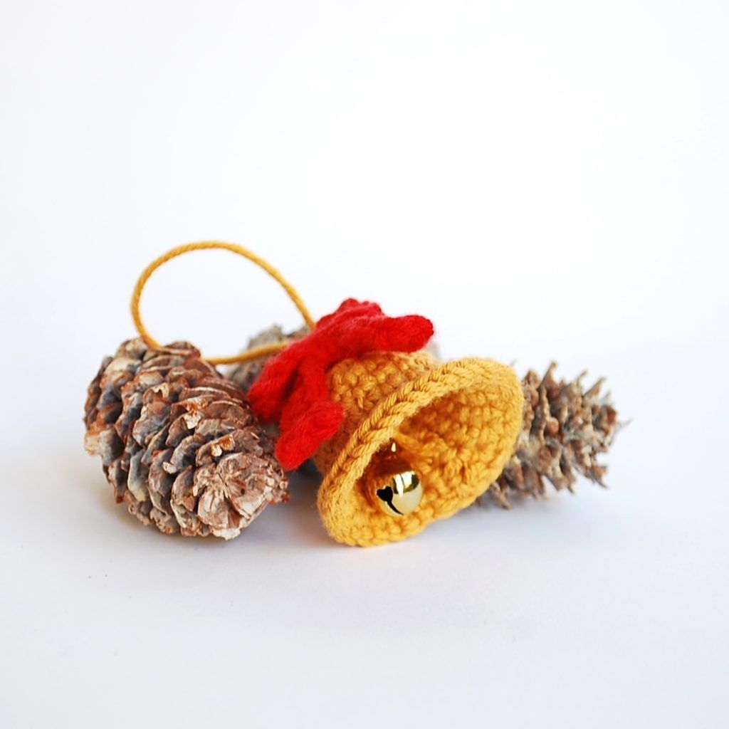 campana navidad crochet